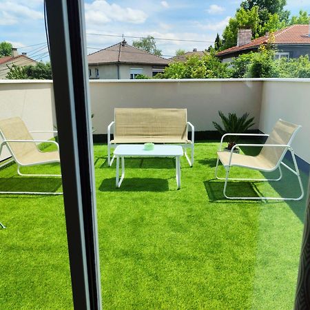 Maison Cosy Terrasse Ensoleille Clermont-Ferrand Zewnętrze zdjęcie