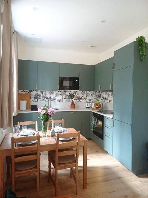 Maison Cosy Terrasse Ensoleille Clermont-Ferrand Zewnętrze zdjęcie